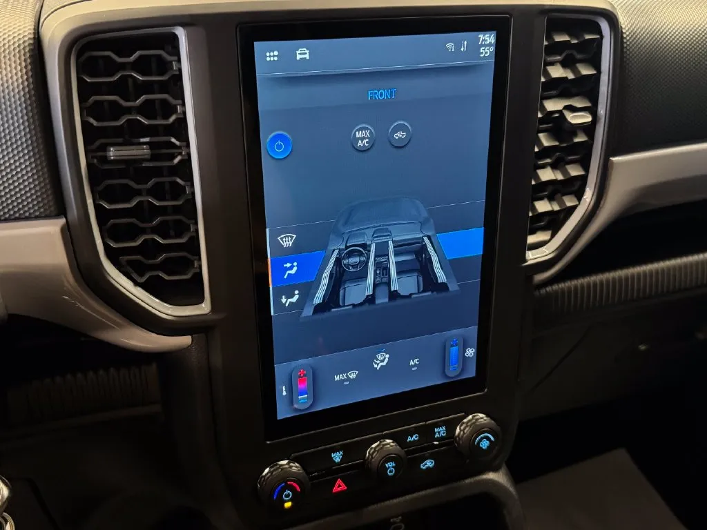 Ford Ranger photo 15