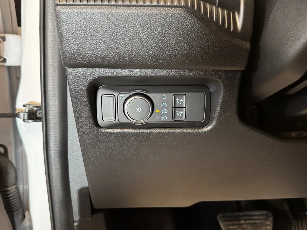 Ford Ranger photo 18