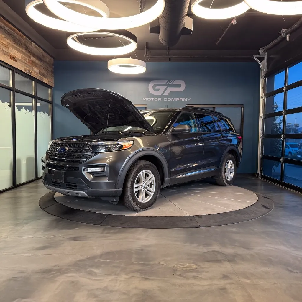 Ford Explorer photo 25