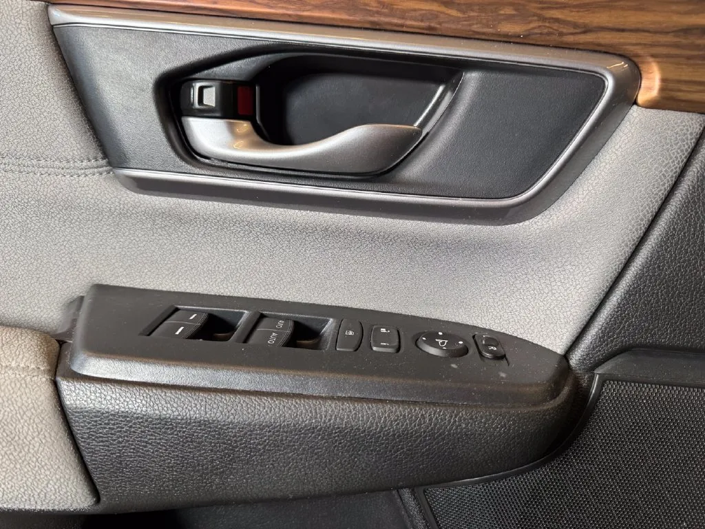 Honda CR-V photo 18