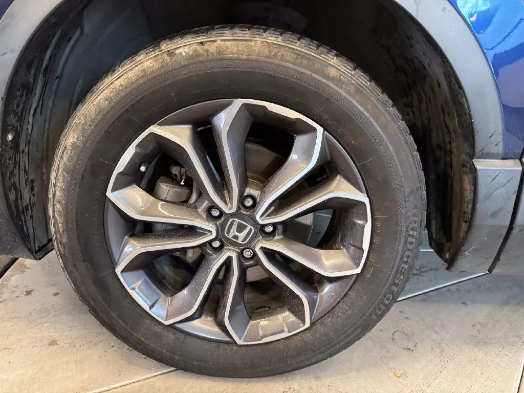 Honda CR-V photo 25