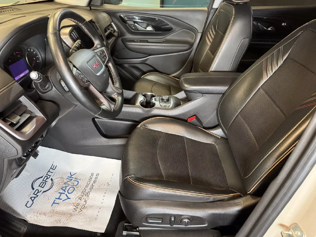 GMC Terrain photo 20