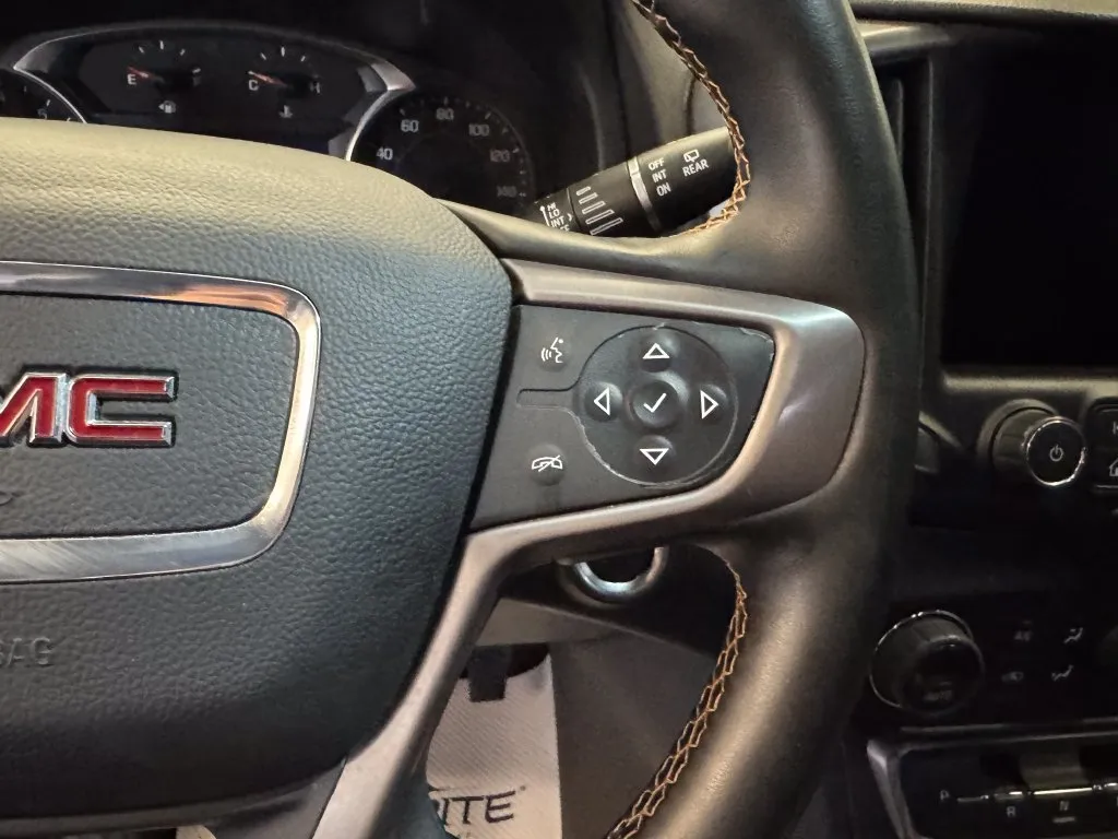 GMC Terrain photo 12