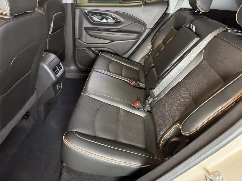 GMC Terrain photo 21