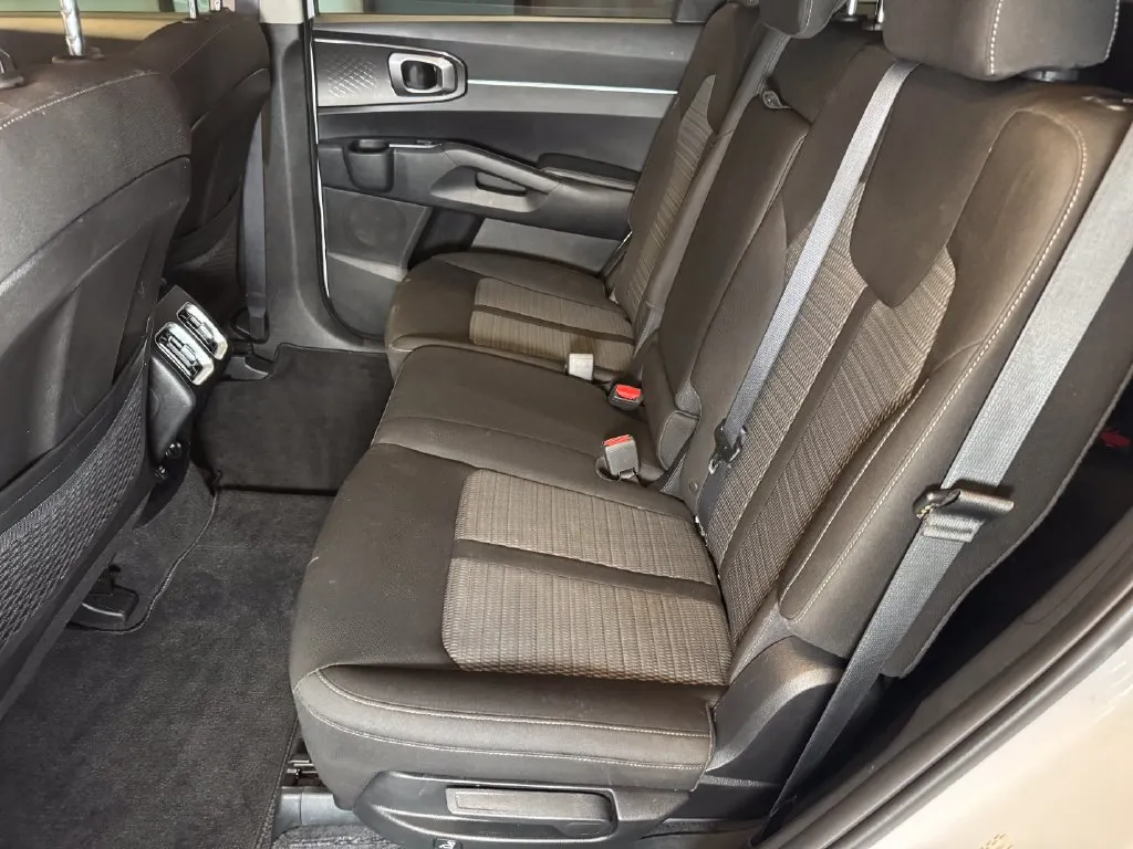 Kia Sorento photo 21