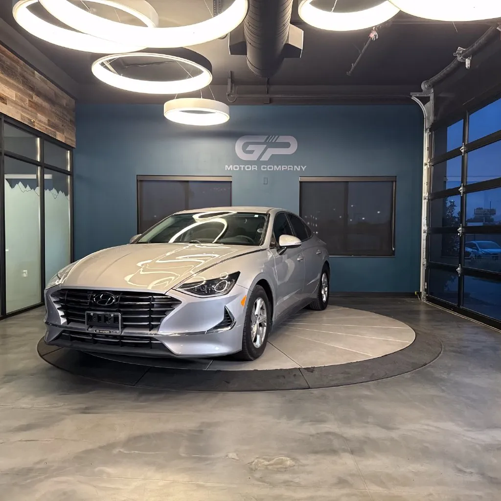 Hyundai Sonata photo 7