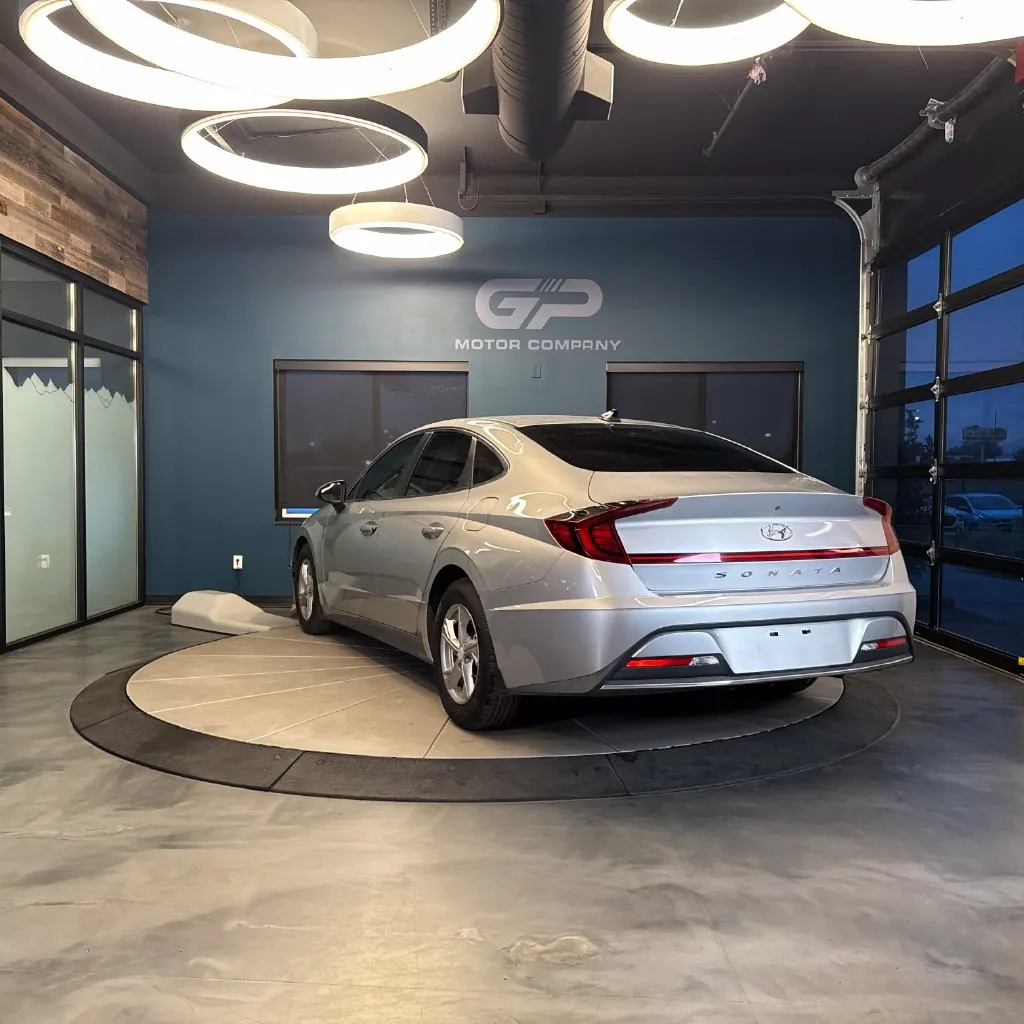 Hyundai Sonata photo 5