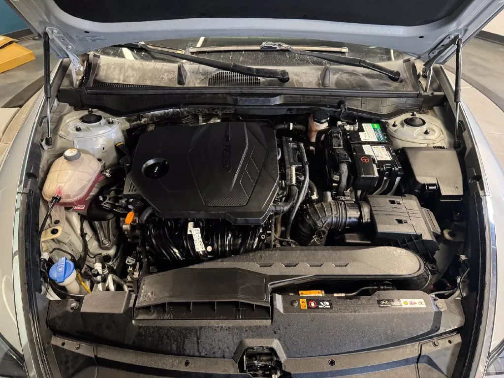 Hyundai Sonata photo 23