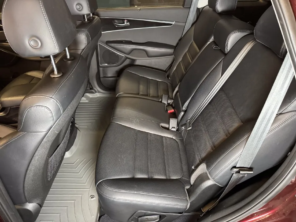 Kia Sorento photo 21