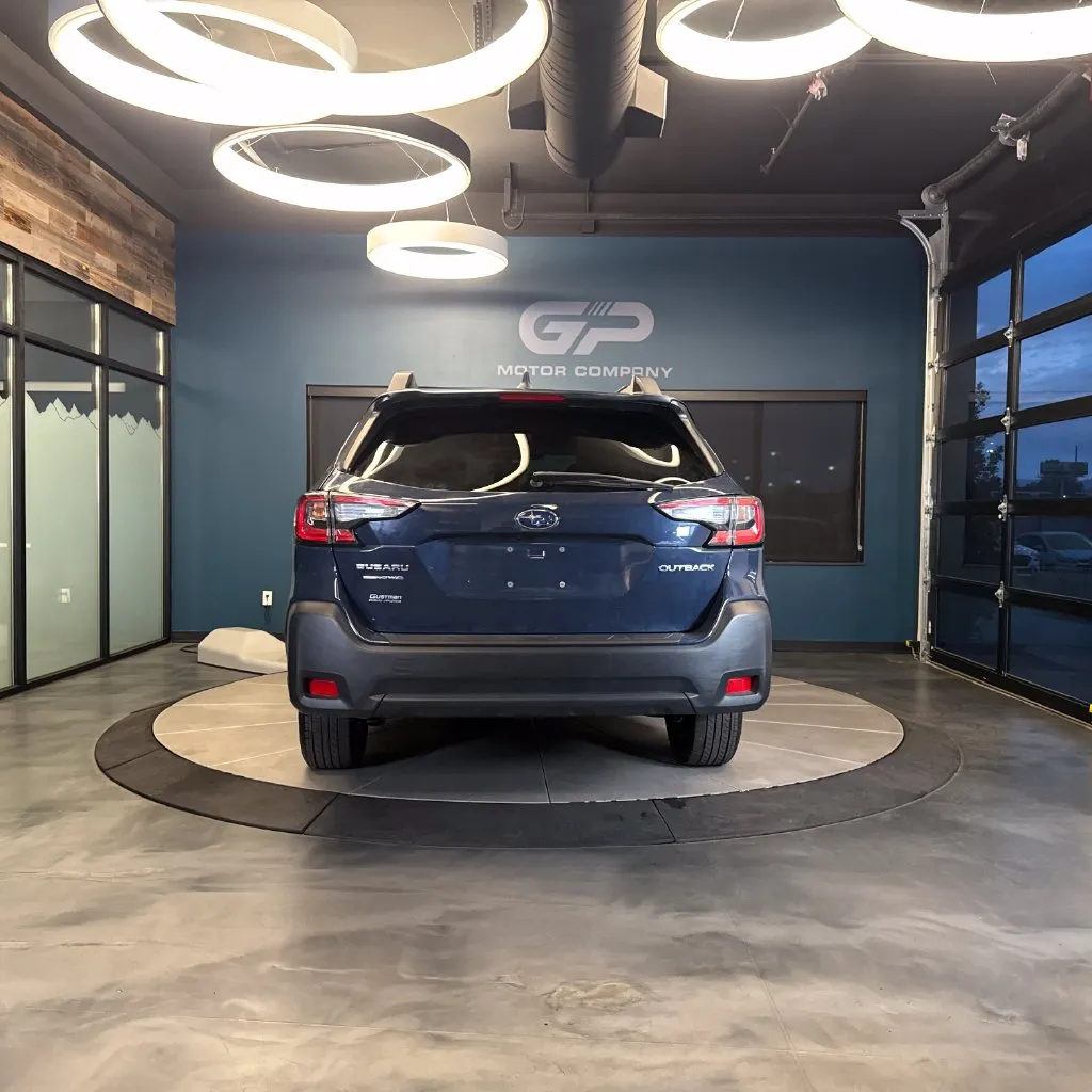 Subaru Outback photo 4