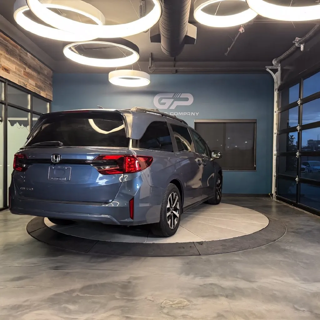 Honda Odyssey photo 3