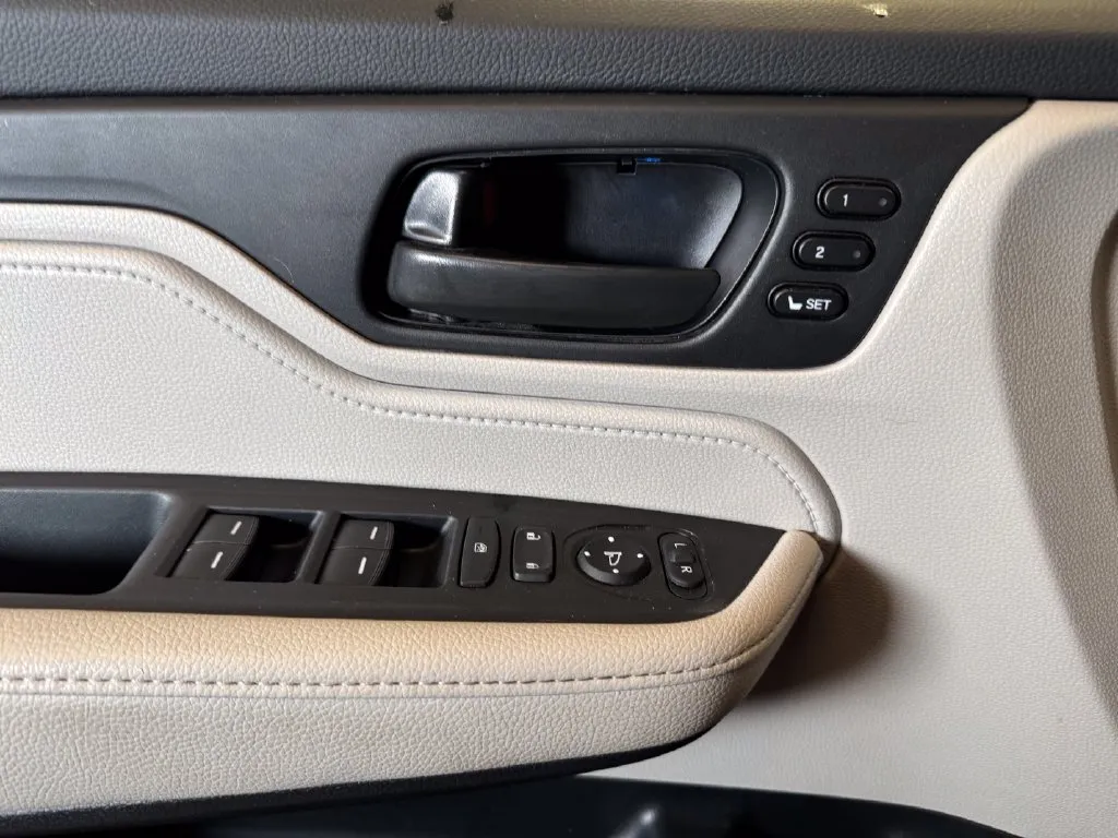 Honda Odyssey photo 18