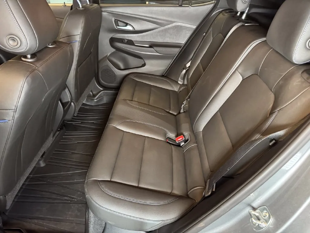 Buick Envista photo 21