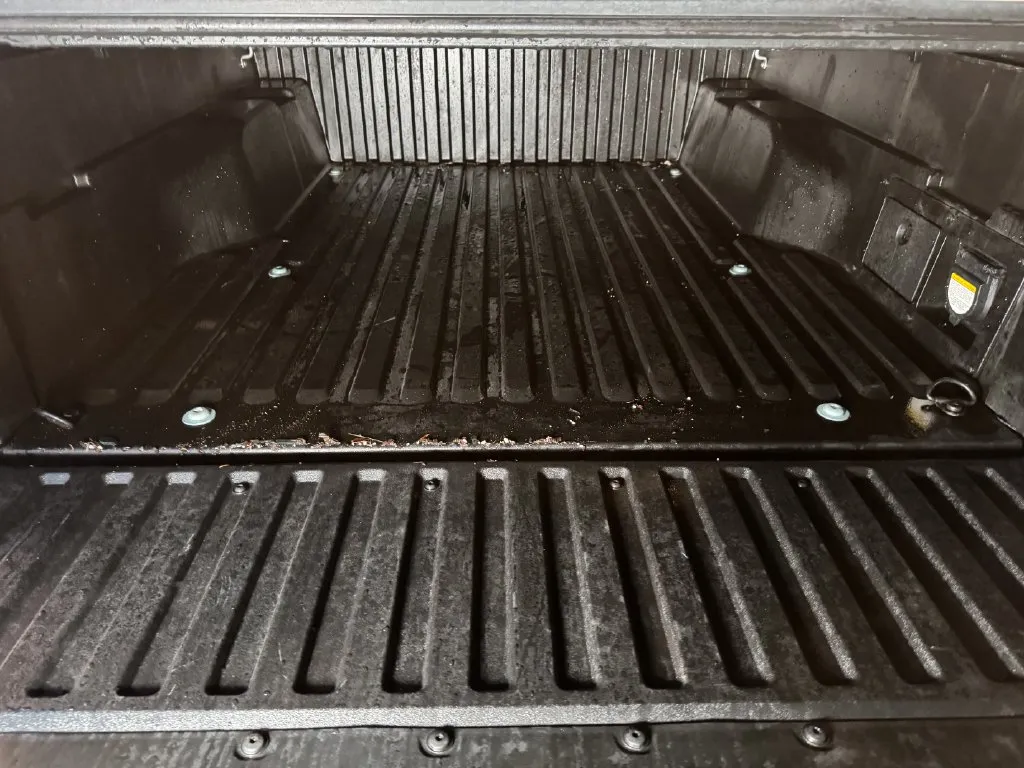 Toyota Tacoma photo 21