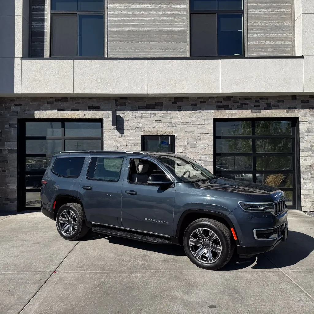 2024 Jeep Wagoneer