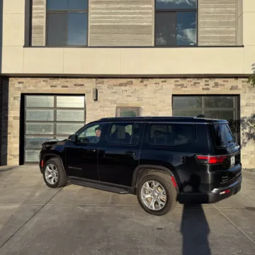 More photos of 2022 Jeep Wagoneer Series II at GP Motor Company, UT