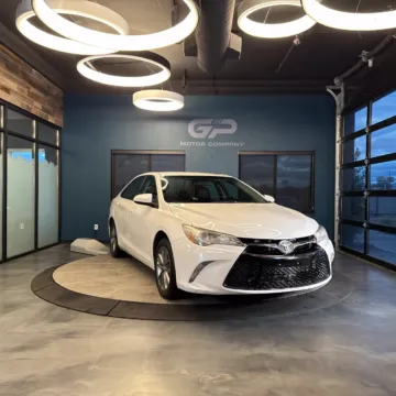 White 2017 Toyota Camry SE for sale in Kaysville, UT