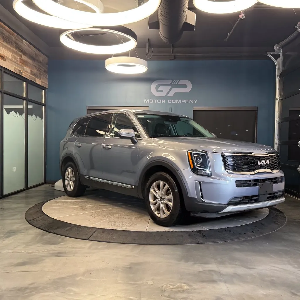 Silver 2022 Kia Telluride LX for sale in Kaysville, UT