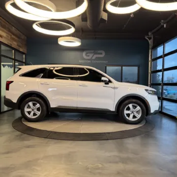 Photos of 2023 Kia Sorento LX for sale in Kaysville, UT at GP Motor Company