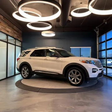 White 2020 Ford Explorer Platinum for sale in Kaysville, UT