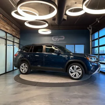 Blue 2021 Volkswagen Atlas 3.6L V6 SE w/Technology for sale in Kaysville, UT