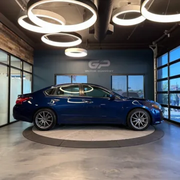 Photos of 2016 Nissan Altima 2.5 SR for sale in Kaysville, UT at GP Motor Company