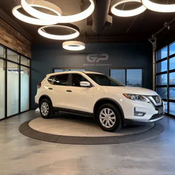 White 2018 Nissan Rogue SV for sale in Kaysville, UT