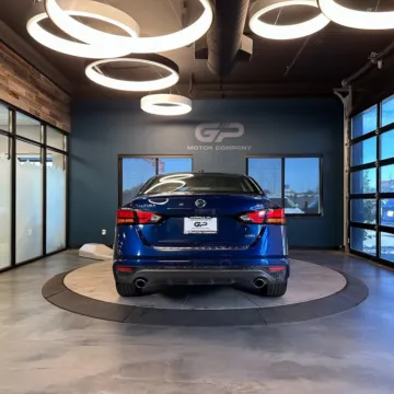 More photos of 2022 Nissan Altima 2.5 SR at GP Motor Company, UT