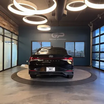 More photos of 2022 Hyundai Elantra SEL at GP Motor Company, UT