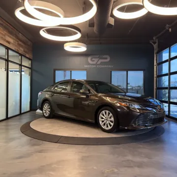 Gray 2018 Toyota Camry LE for sale in Kaysville, UT