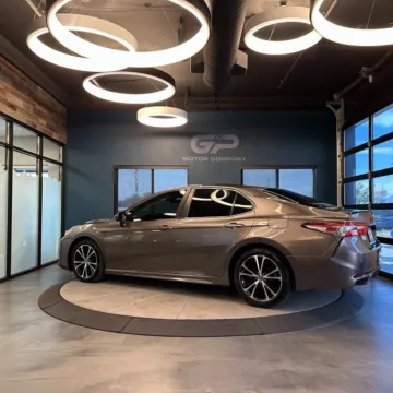 More photos of 2018 Toyota Camry SE at GP Motor Company, UT