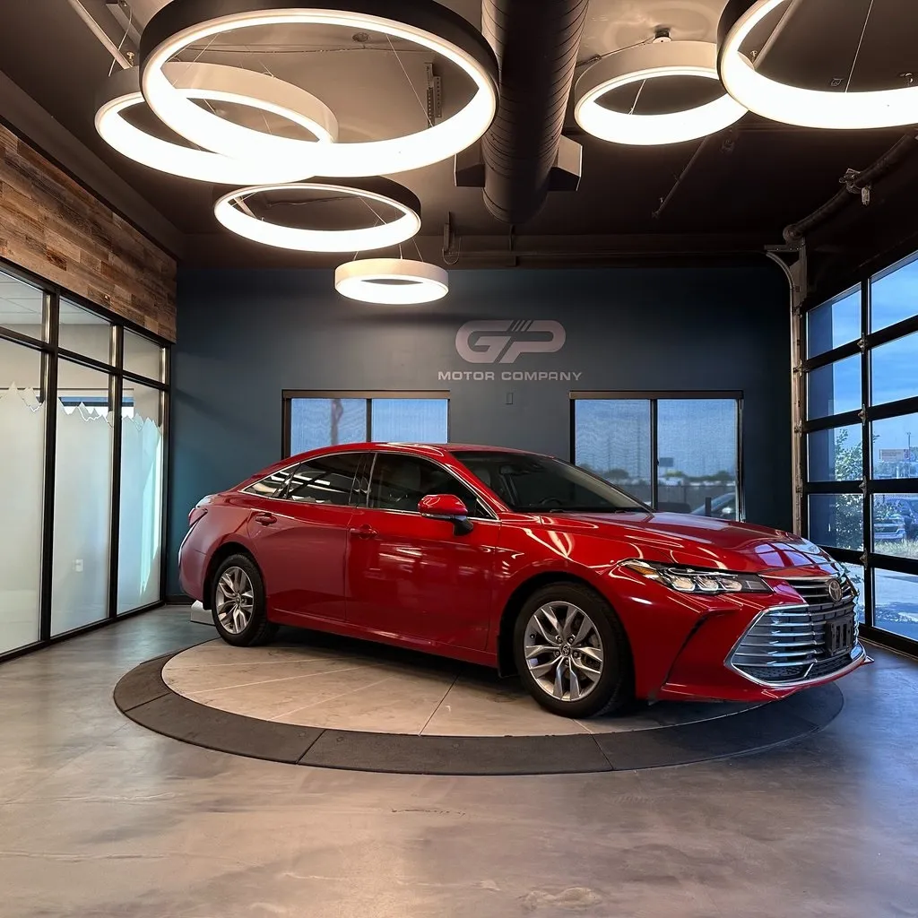 Red 2021 Toyota Avalon XLE for sale in Kaysville, UT