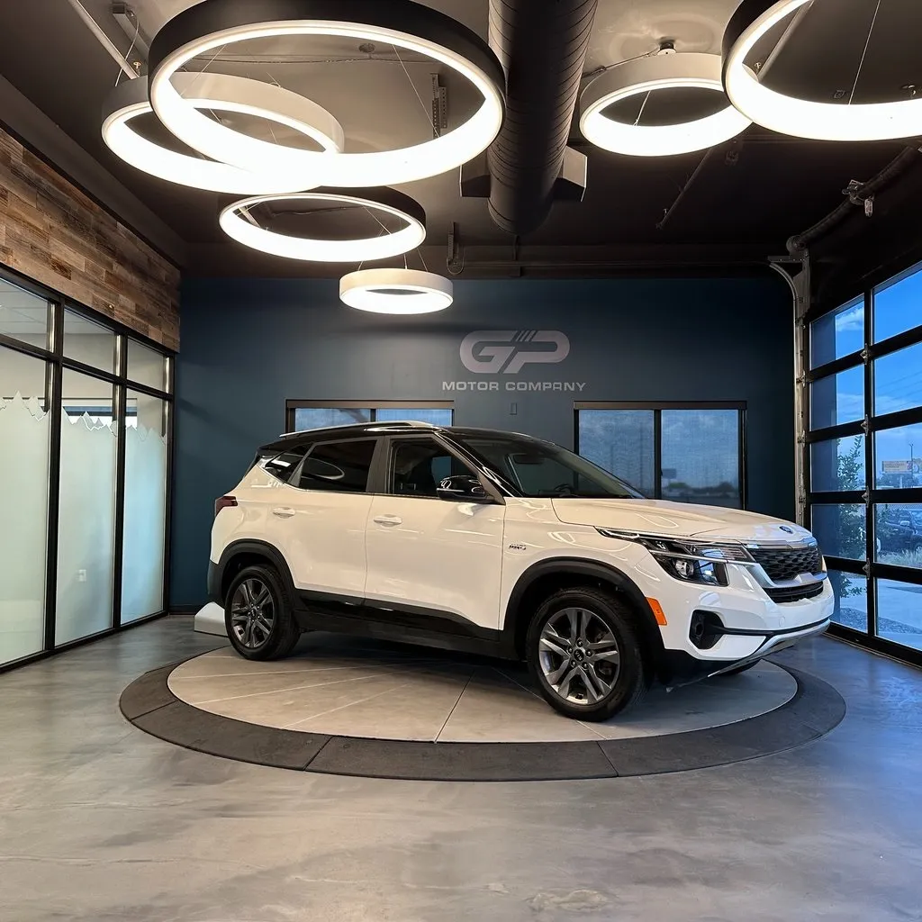 White 2021 Kia Seltos S for sale in Kaysville, UT