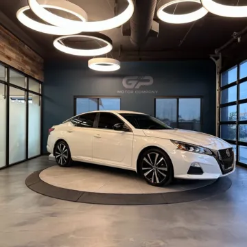 White 2020 Nissan Altima 2.5 SR for sale in Kaysville, UT