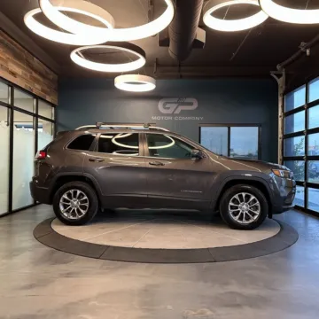 Photos of 2019 Jeep Cherokee Latitude Plus for sale in Kaysville, UT at GP Motor Company