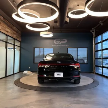 More photos of 2022 Hyundai Elantra SEL at GP Motor Company, UT