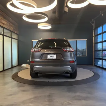 More photos of 2019 Jeep Cherokee Limited at GP Motor Company, UT