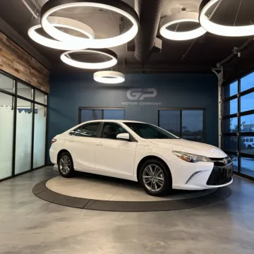 White 2017 Toyota Camry SE for sale in Kaysville, UT