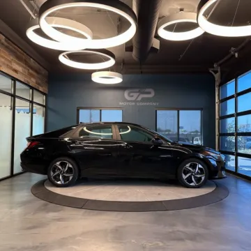 More photos of 2023 Hyundai Elantra SEL at GP Motor Company, UT