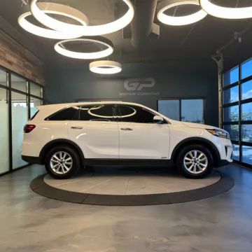 Photos of 2020 Kia Sorento LX for sale in Kaysville, UT at GP Motor Company