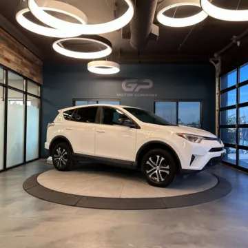 White 2018 Toyota RAV4 LE for sale in Kaysville, UT