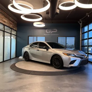 Silver 2019 Toyota Camry SE for sale in Kaysville, UT