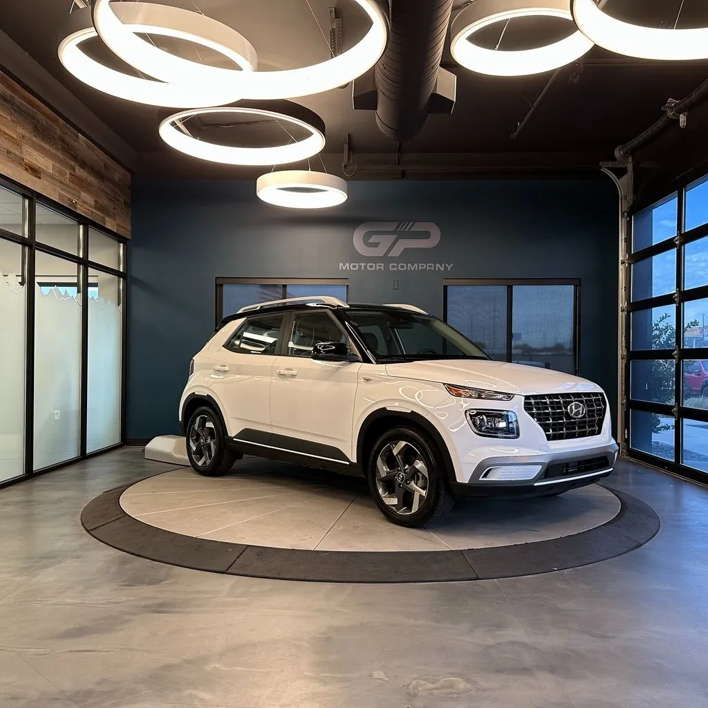 White 2025 Hyundai Venue Limited for sale in Kaysville, UT