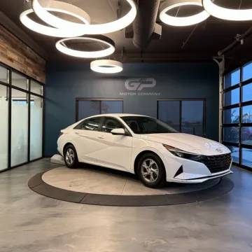White 2021 Hyundai Elantra SE for sale in Kaysville, UT