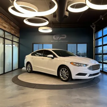 White 2017 Ford Fusion SE for sale in Kaysville, UT