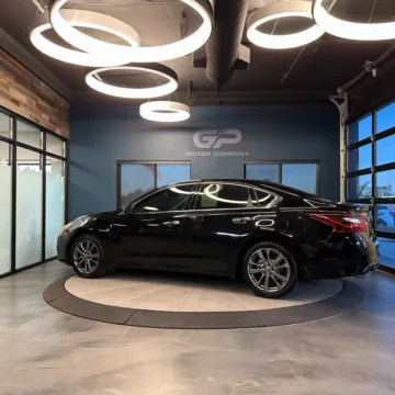 More photos of 2018 Nissan Altima 2.5 SR at GP Motor Company, UT
