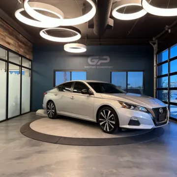 Silver 2022 Nissan Altima 2.5 SR for sale in Kaysville, UT