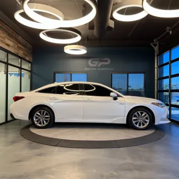 Photos of 2021 Toyota Avalon Hybrid XLE Plus for sale in Kaysville, UT at GP Motor Company
