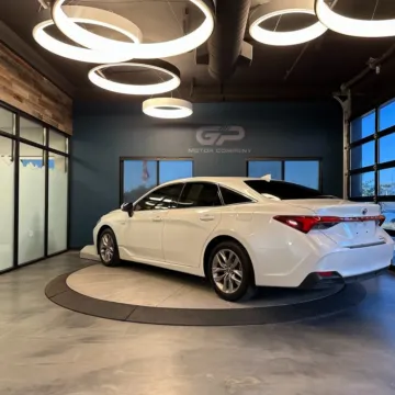 More photos of 2021 Toyota Avalon Hybrid XLE Plus at GP Motor Company, UT