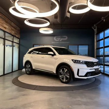 White 2023 Kia Sorento Hybrid EX for sale in Kaysville, UT